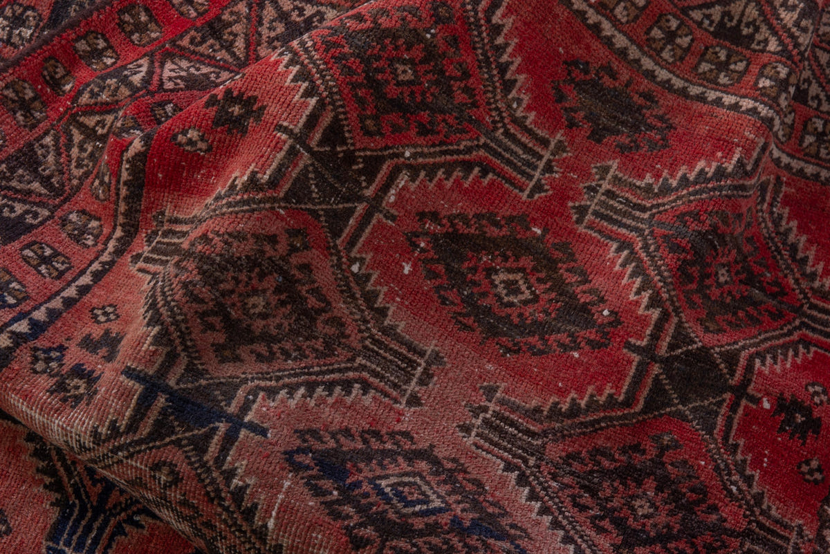 5024, Persian Baluch Area Rug