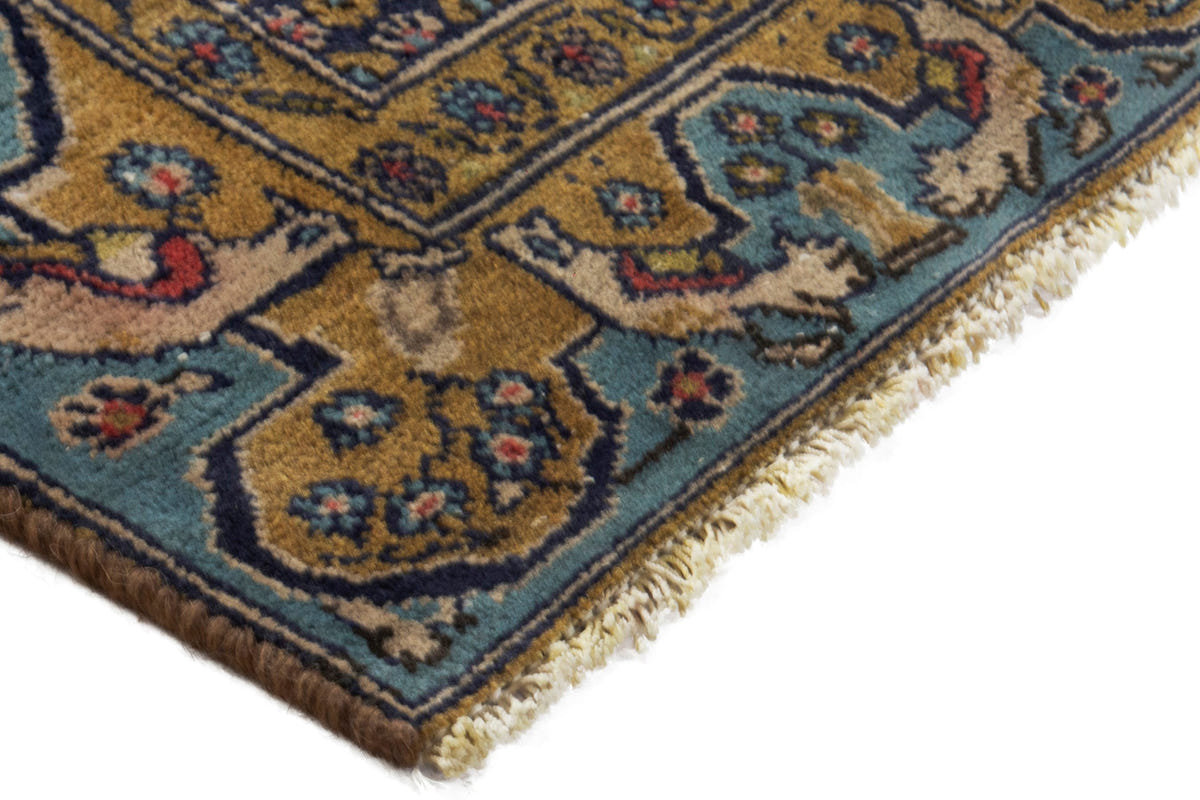 5030, Persian Qom Area Rug