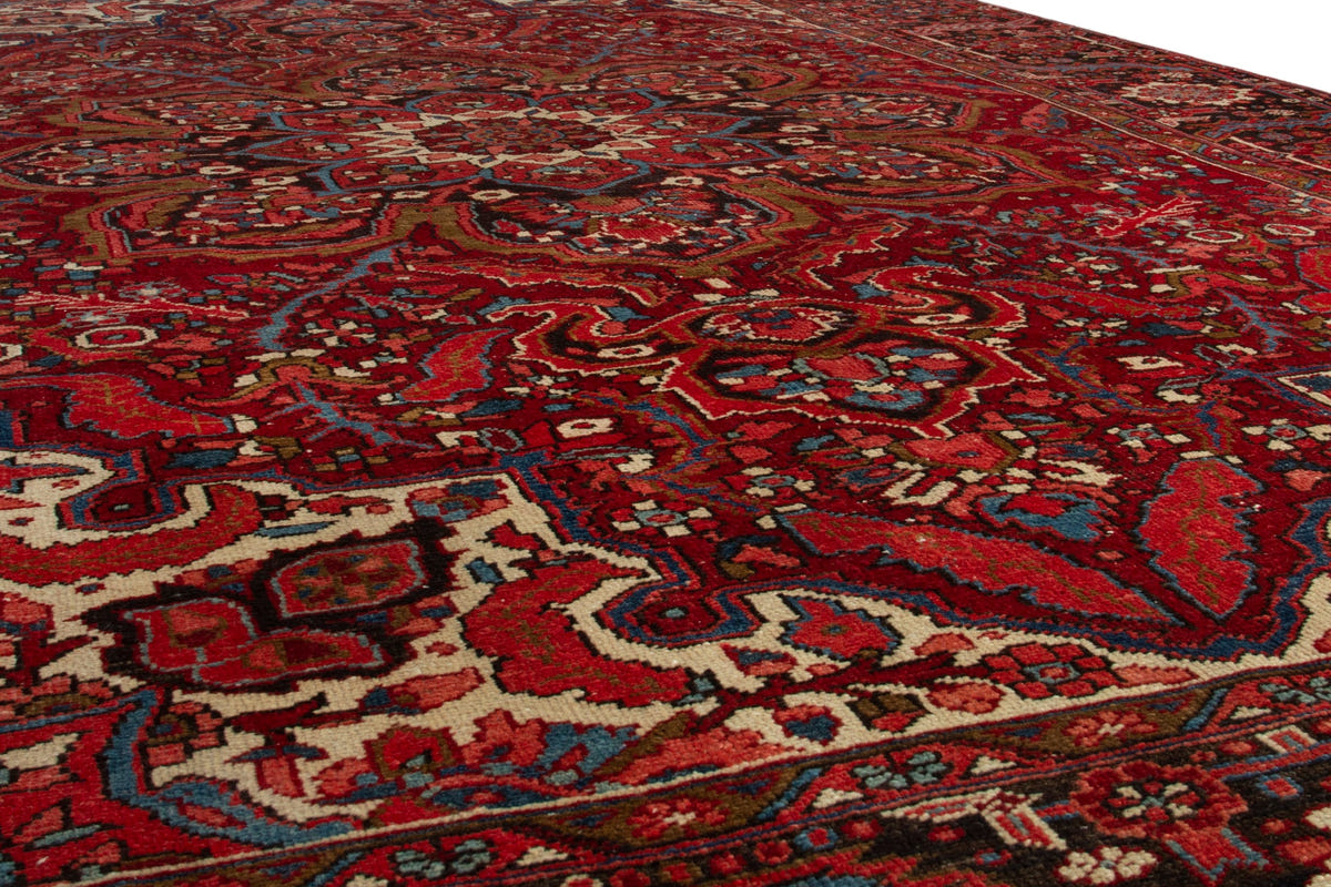 5075, Persian Heriz Oversized Rug
