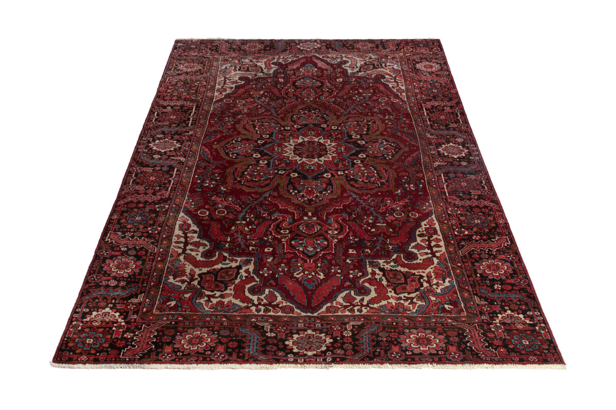 5075, Persian Heriz Oversized Rug