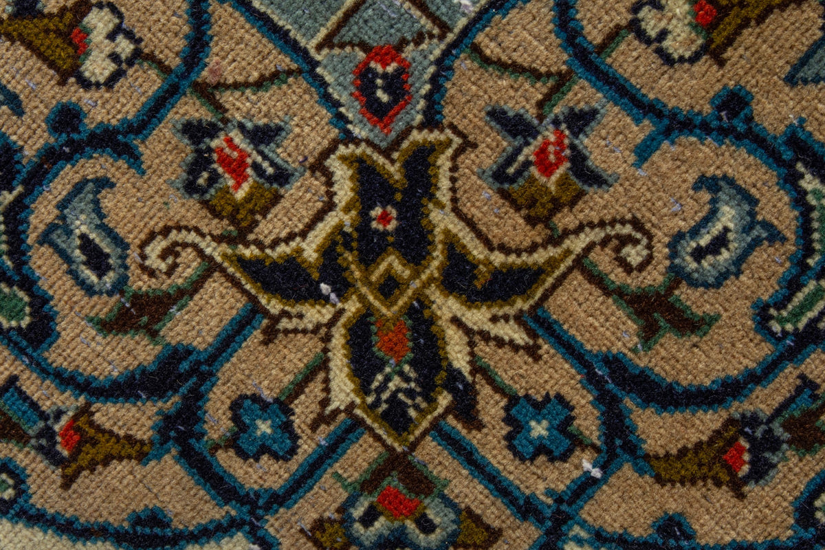 5105, Persian Kashan Oversized Rug