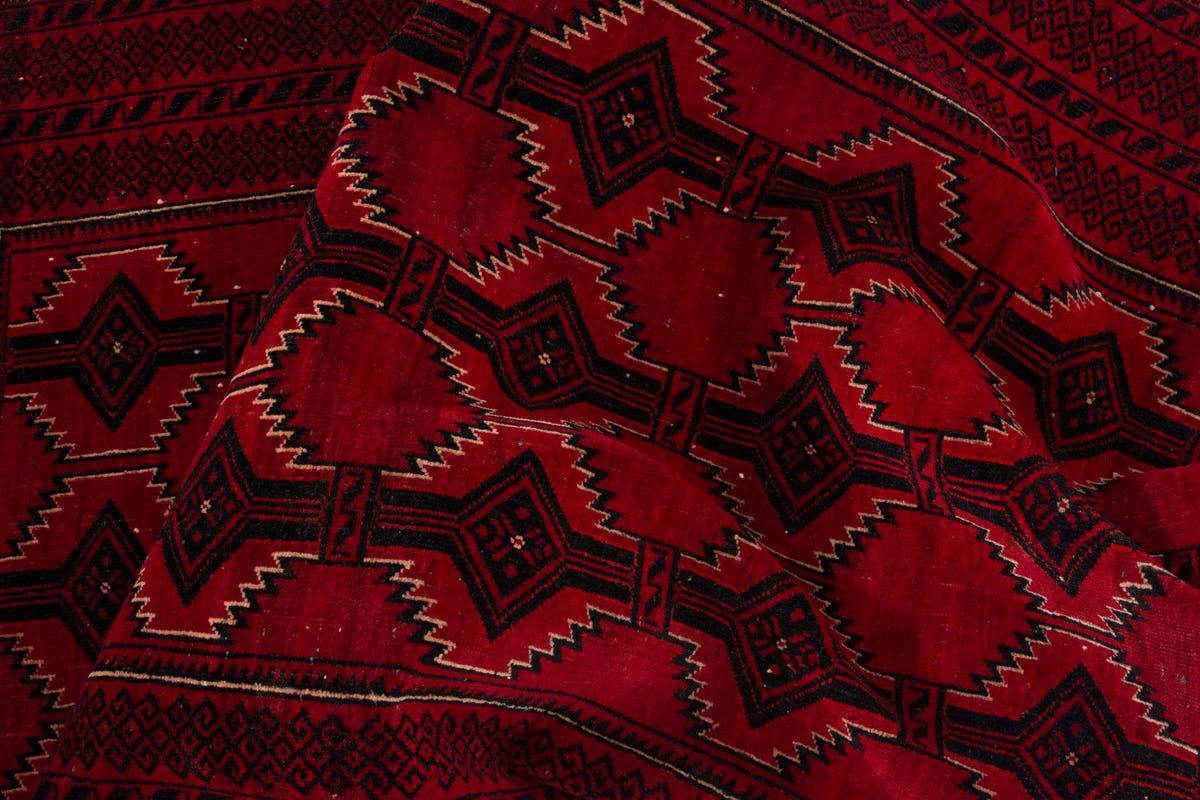 5128, Persian Baluch Area Rug