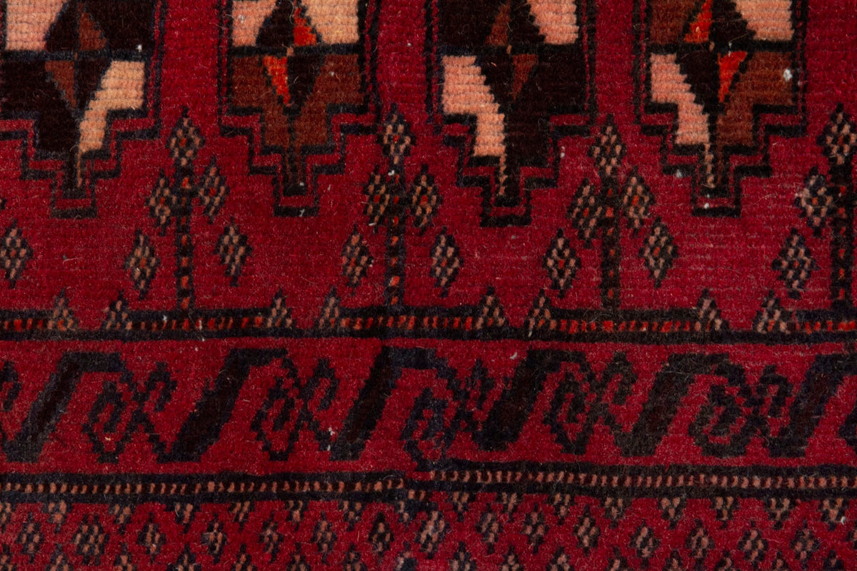 5132, Persian Torkaman Area Rug