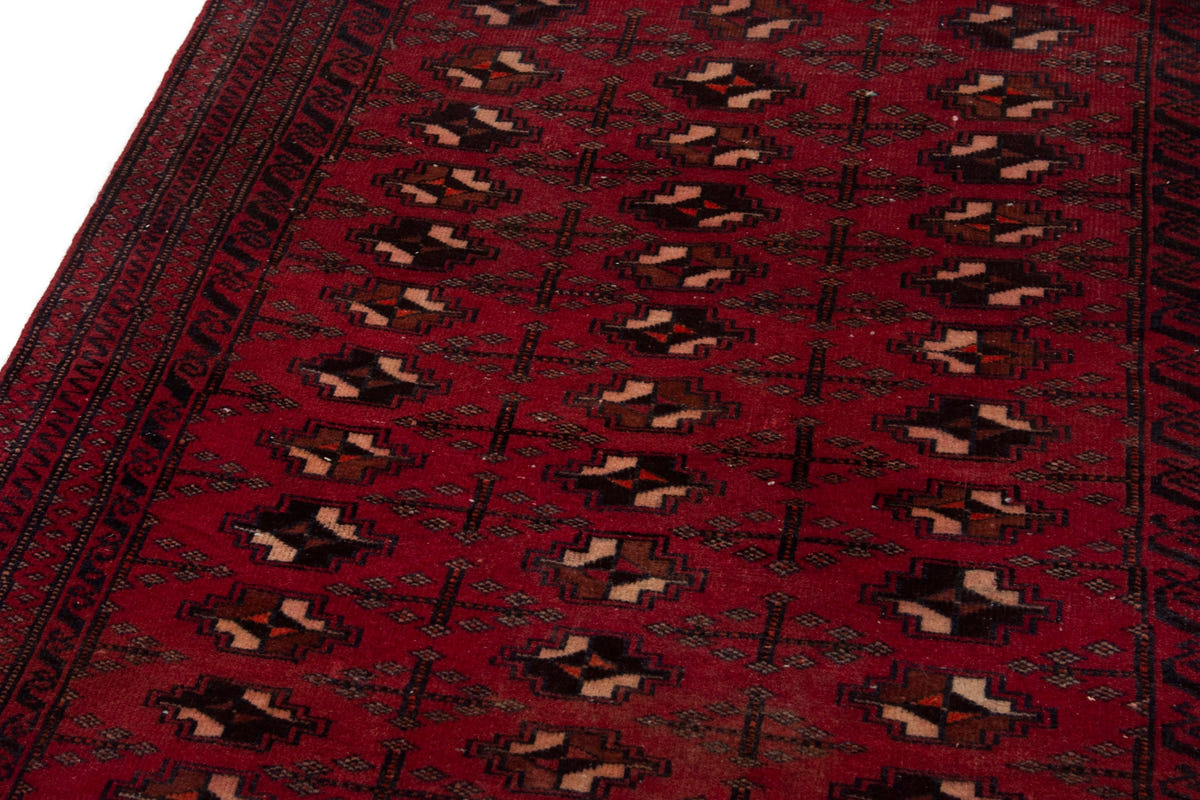 5132, Persian Torkaman Area Rug