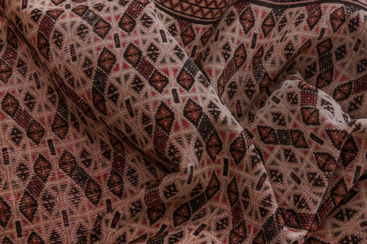 5178, Persian Torkaman Area Rug