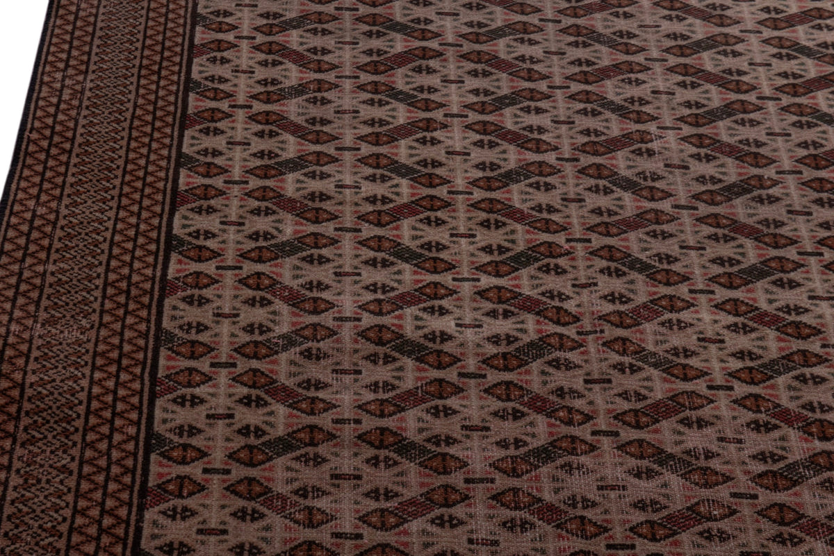 5178, Persian Torkaman Area Rug