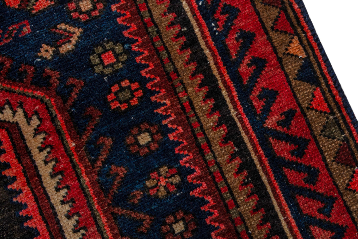 5182, Persian Zanjan Area Rug