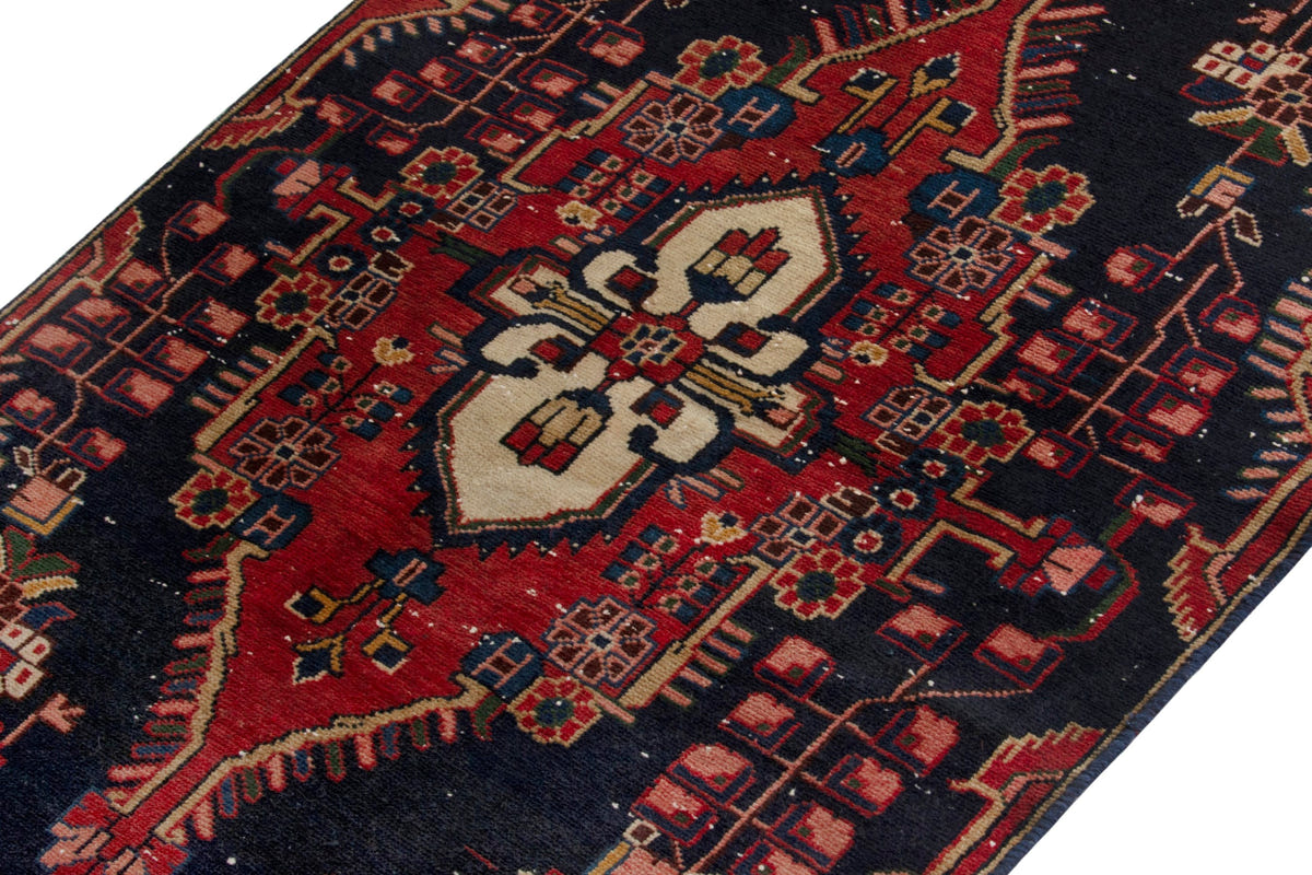 5184, Persian Saveh Area Rug