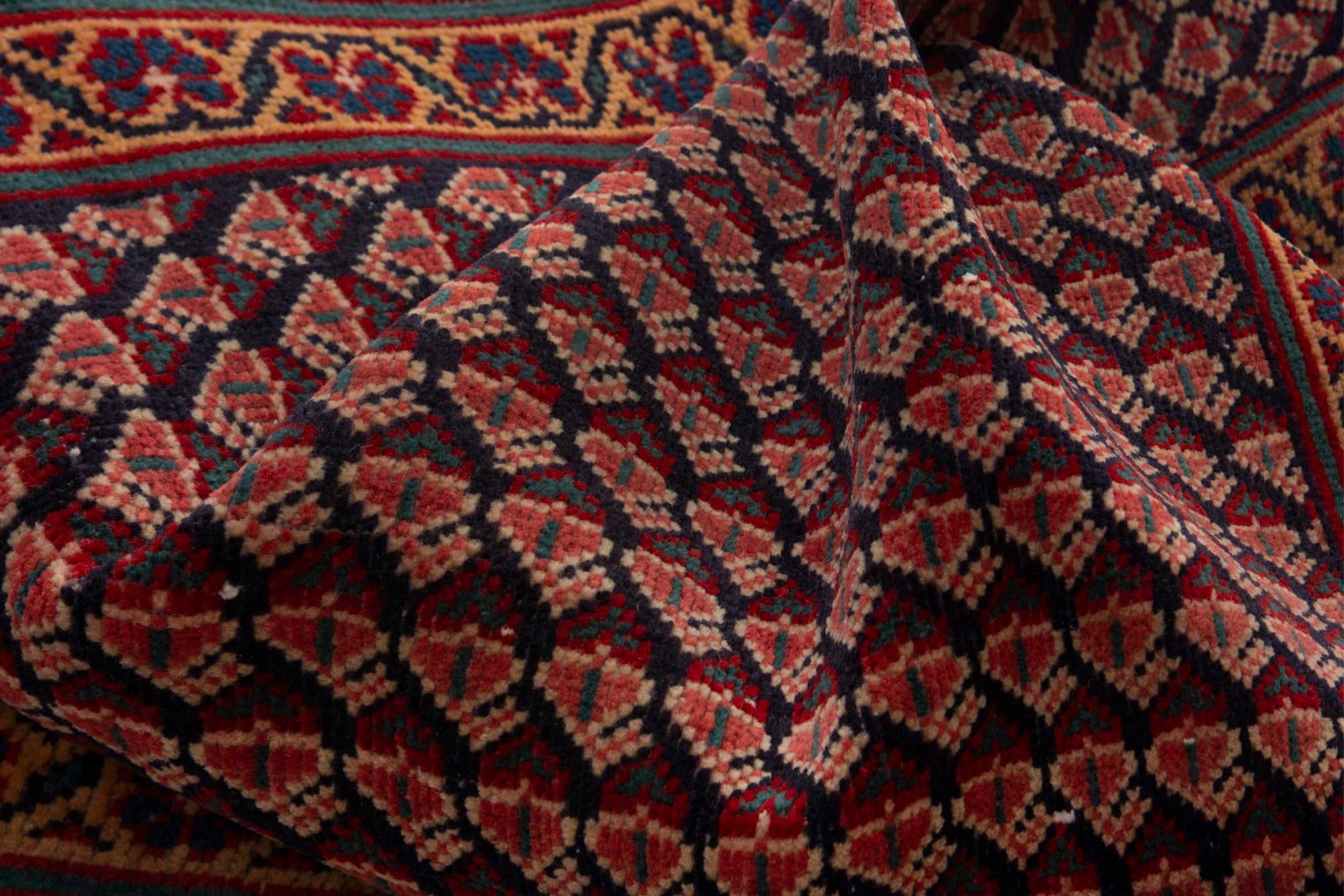 Persian Vist accent rug in burgundy and rust, view 14 of 17