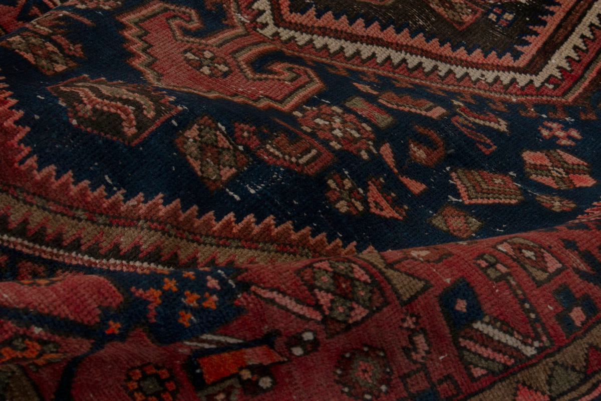 5194, Persian Zanjan Area Rug