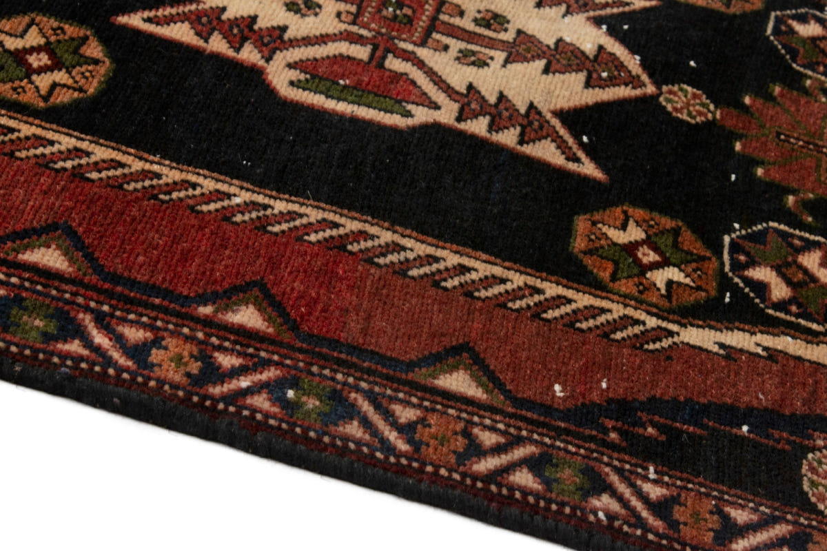 5201, Persian Saveh Area Rug