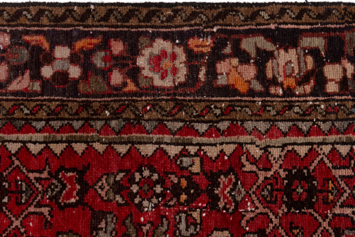 5204, Persian Hamadan Area Rug