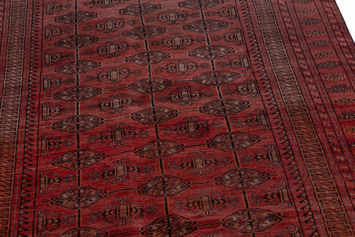 5212, Persian Torkaman Area Rug