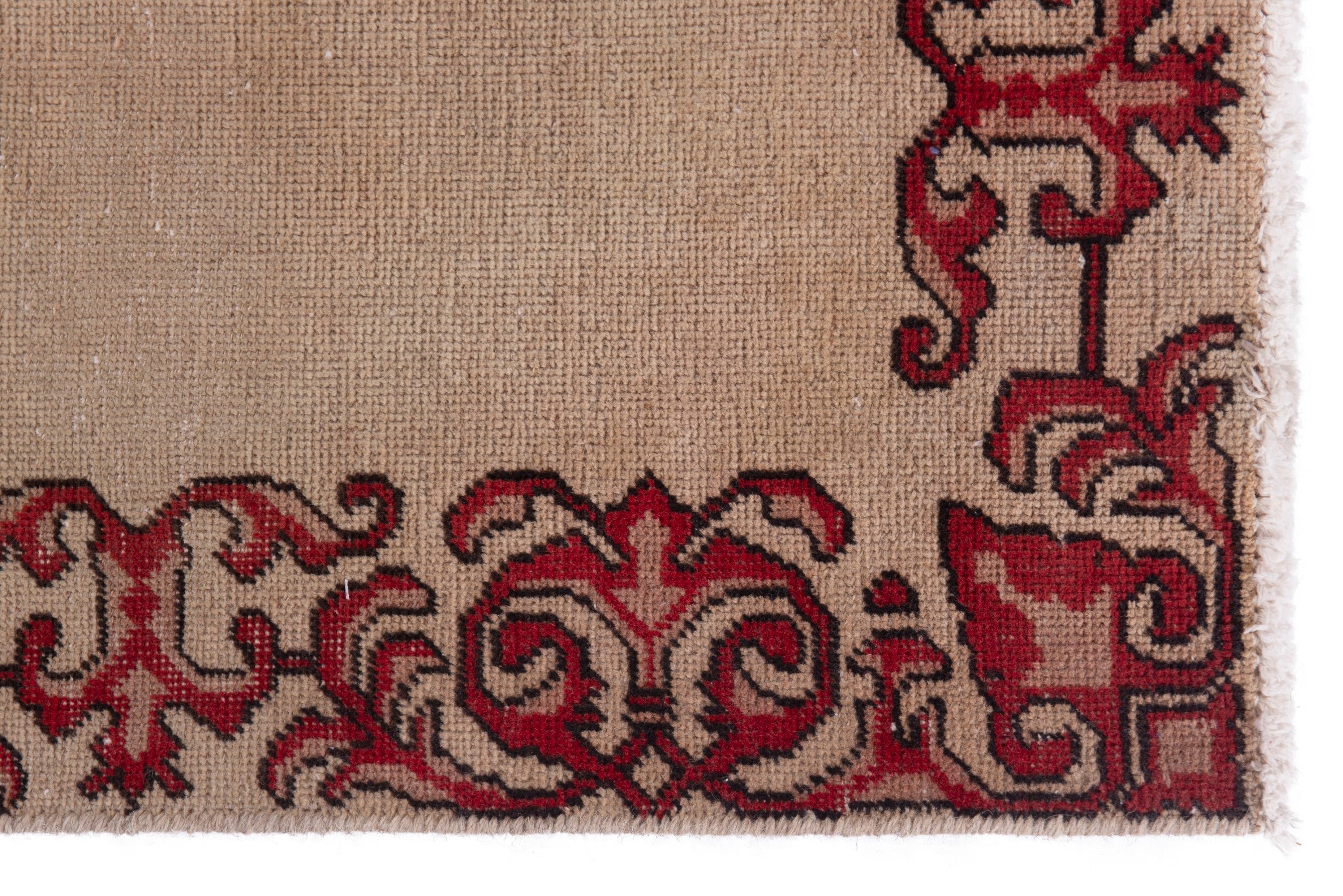 Persian Tabriz accent rug in beige and burgundy, view 4 of 7