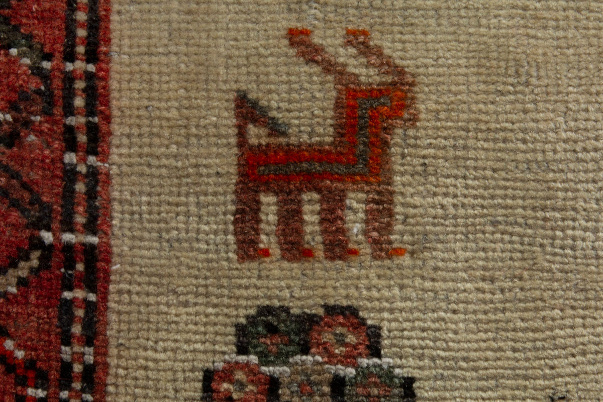 5242, Persian Lori Mini Rug