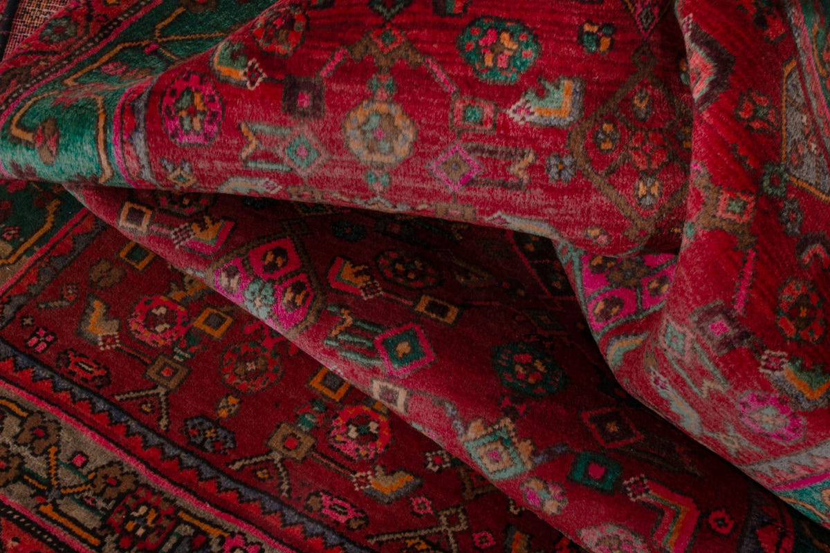 4254, Persian Bijar Area Rug