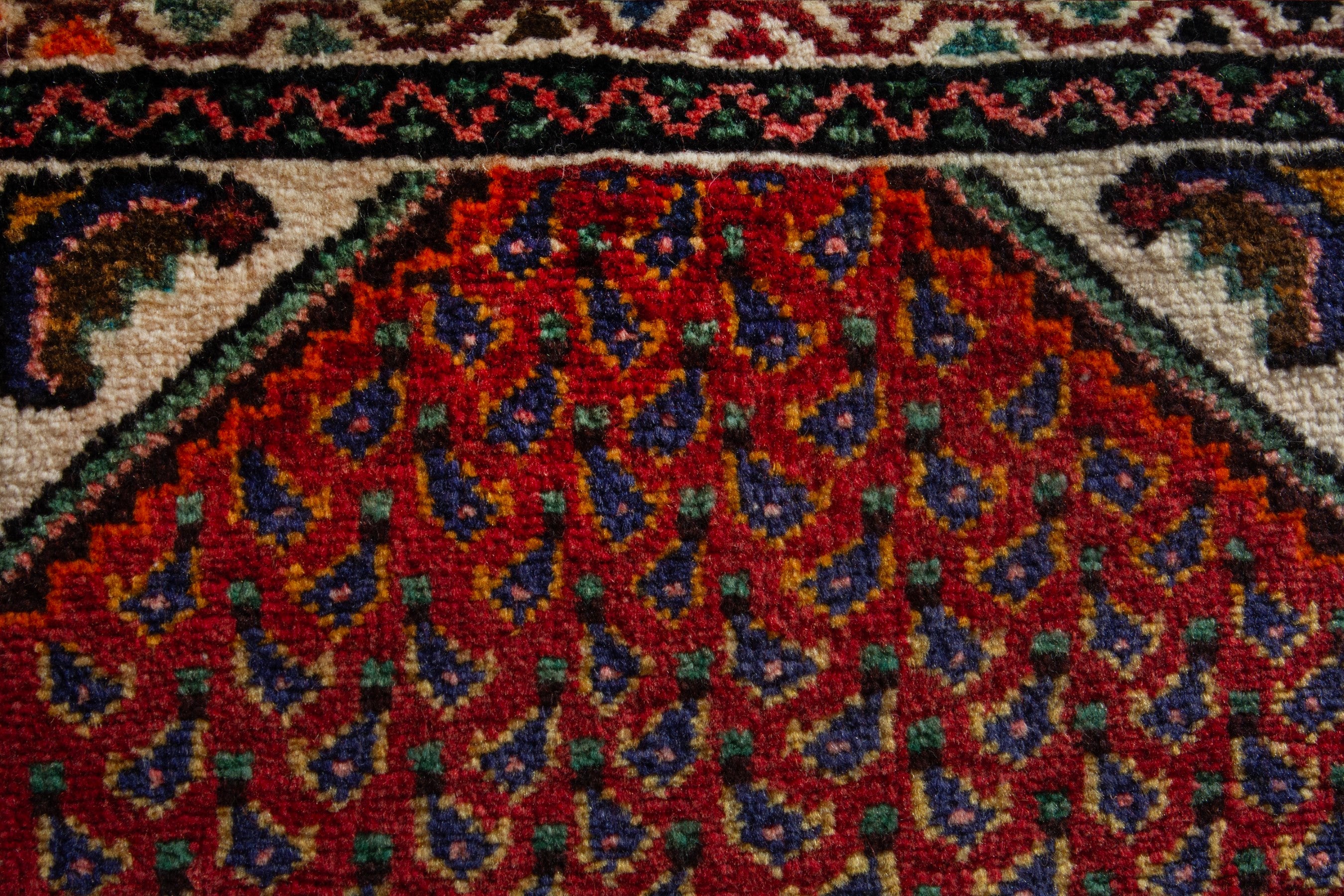 Persian Hamedan accent rug in deep red and off-white, view 7 of 8