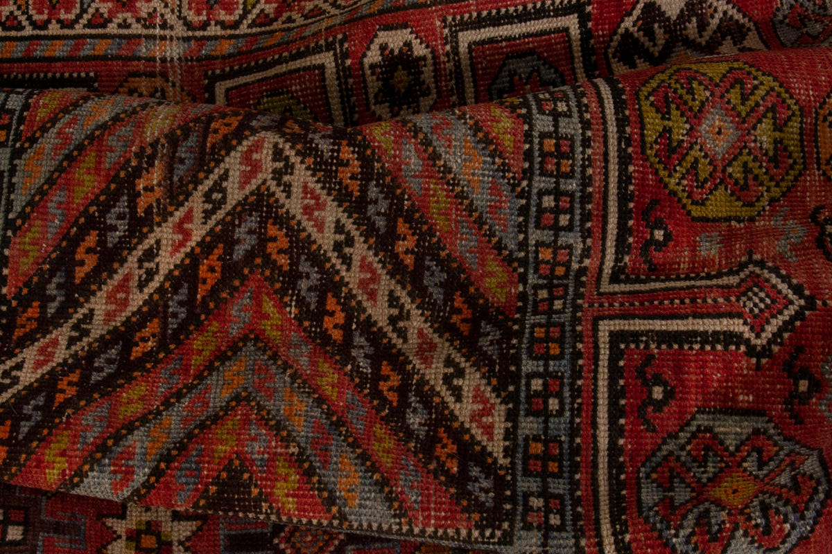 5304, Persian Ghoochan Area Rug