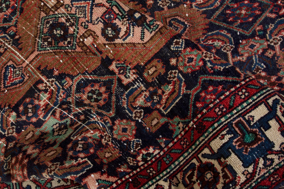 5322, Persian Hamadan Area Rug