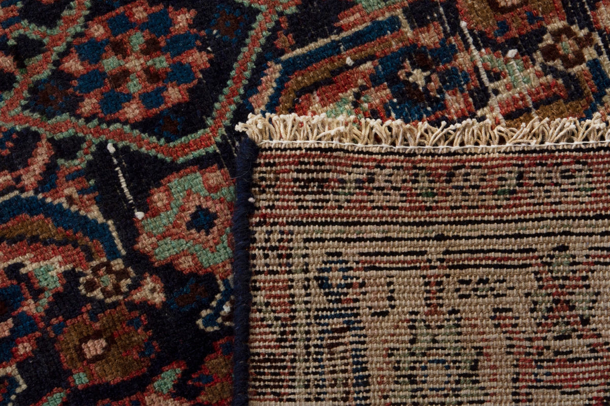 5322, Persian Hamadan Area Rug
