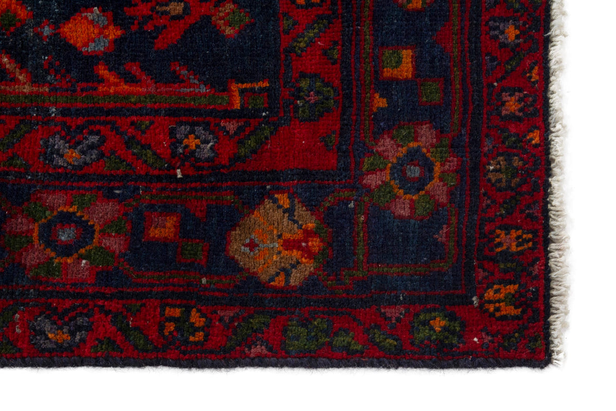 5324, Persian Borujerd Area Rug