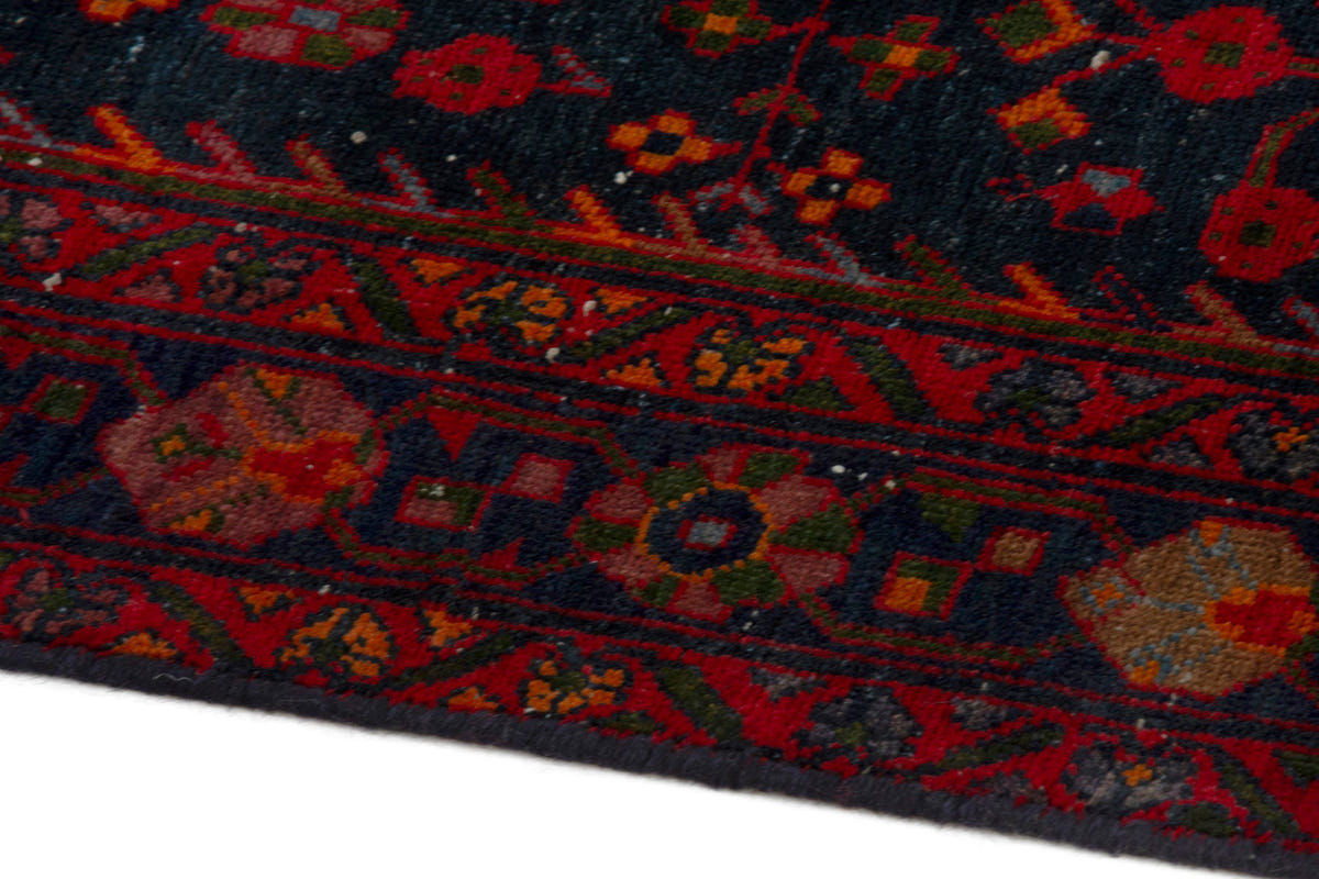 5324, Persian Borujerd Area Rug