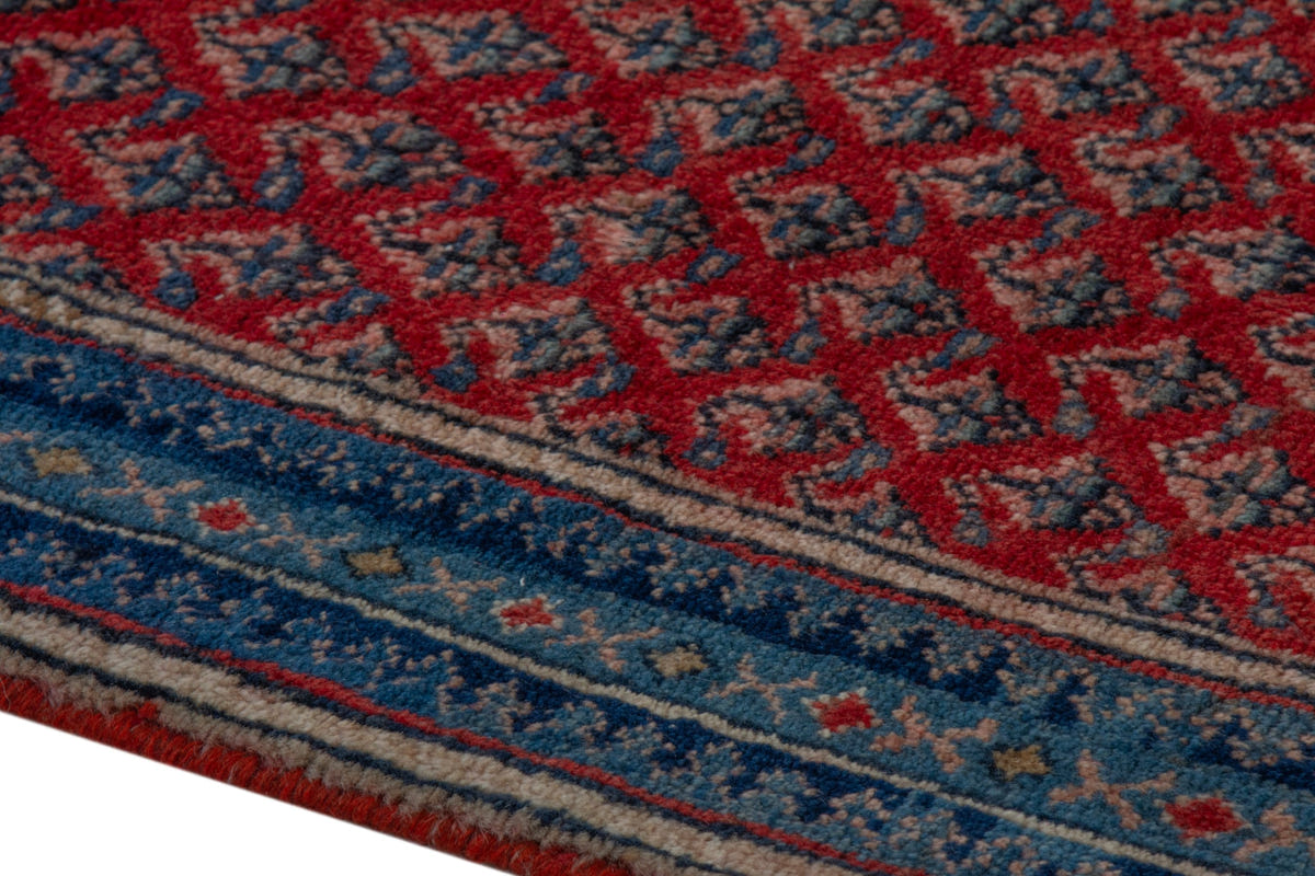 5330, Persian Arak Runner Rug