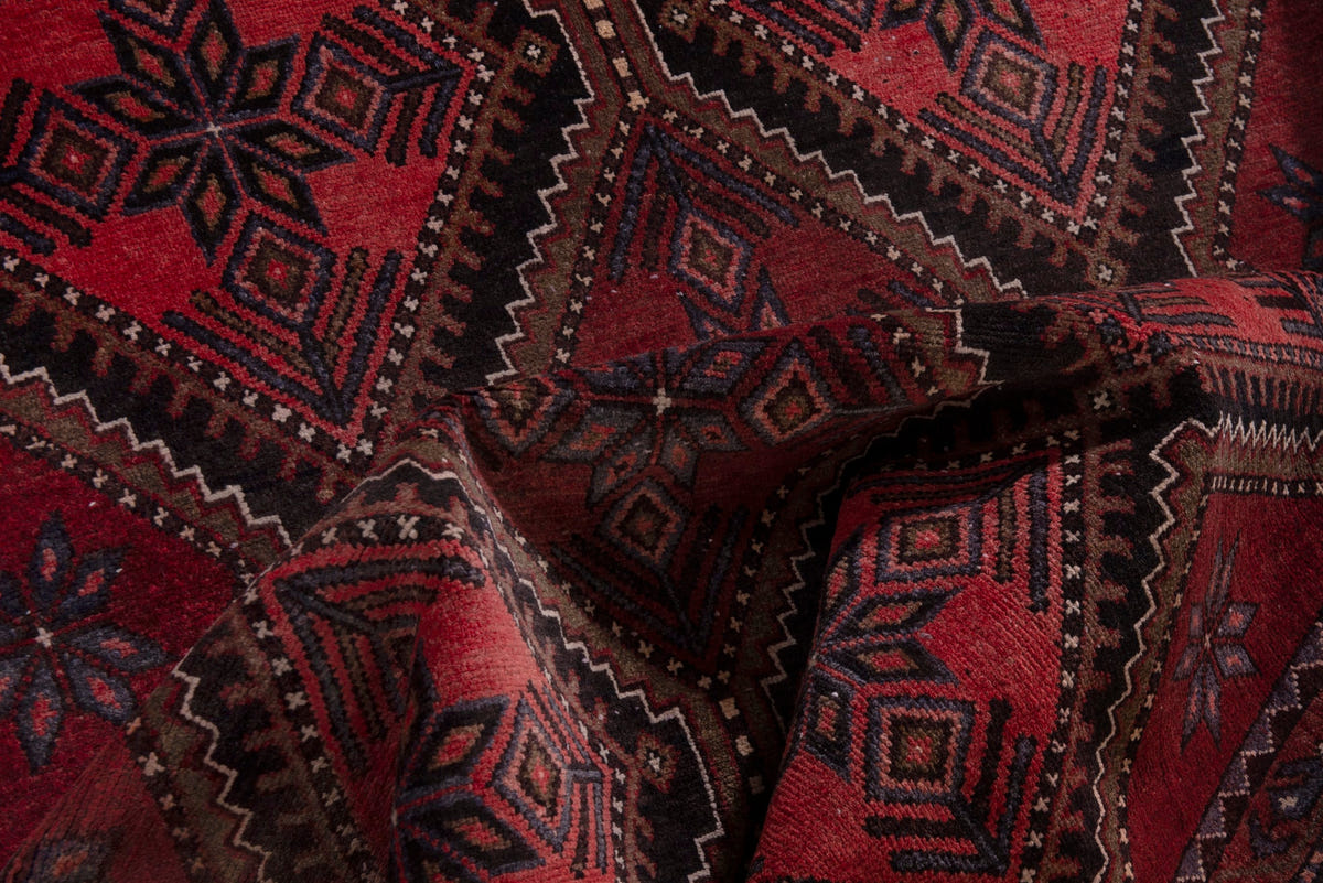 5345, Persian Hamadan Area Rug