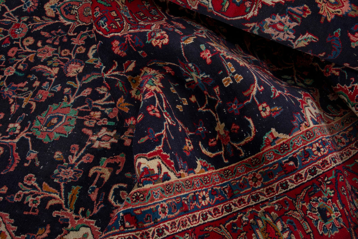 5368, Persian Hamadan Oversized Rug