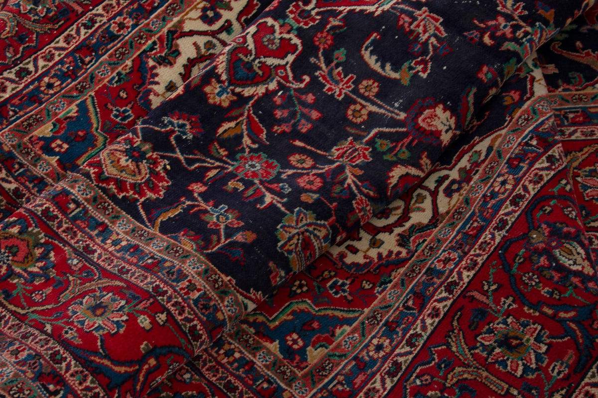 5368, Persian Hamadan Oversized Rug