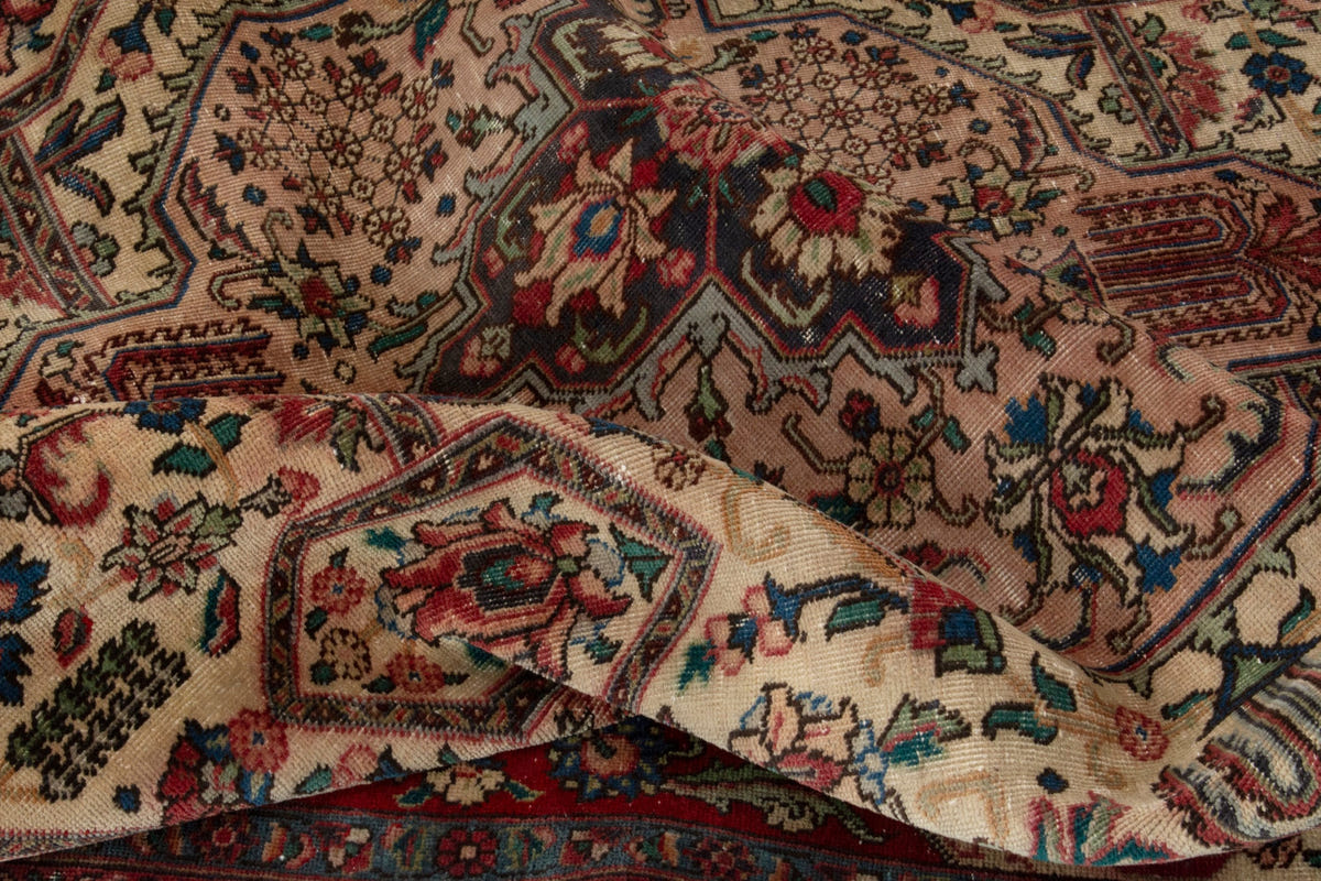 5373, Persian Tabriz Area Rug
