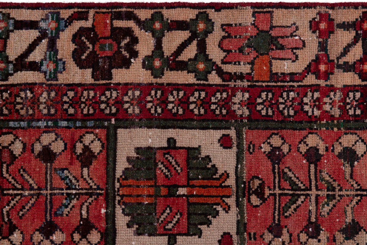 5390, Persian Bakhtiari Area Rug
