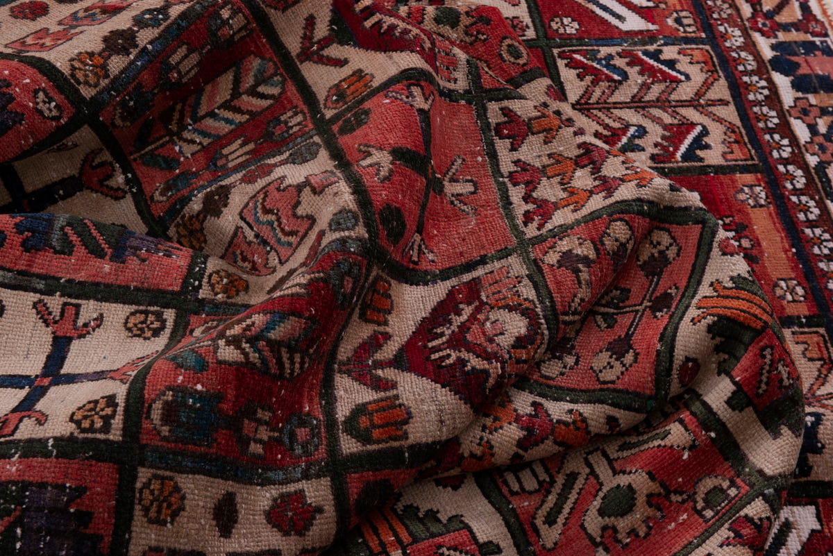 5390, Persian Bakhtiari Area Rug