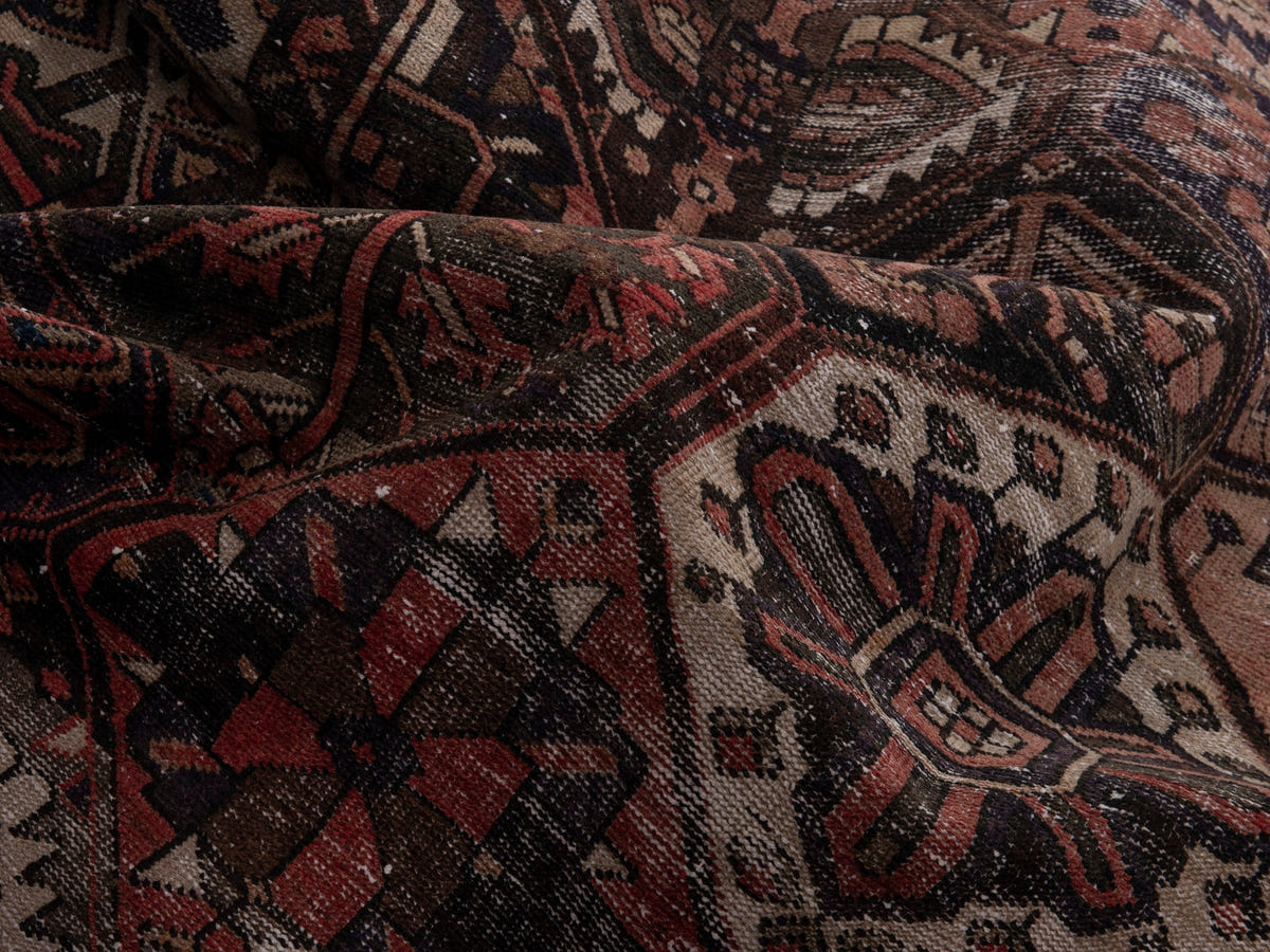 5405, Persian Bakhtiari Area Rug