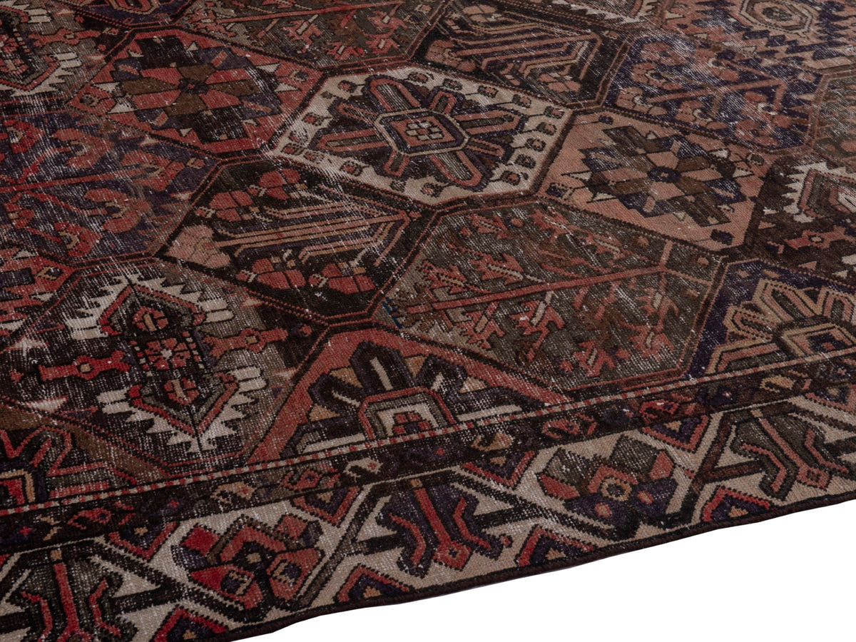 5405, Persian Bakhtiari Area Rug