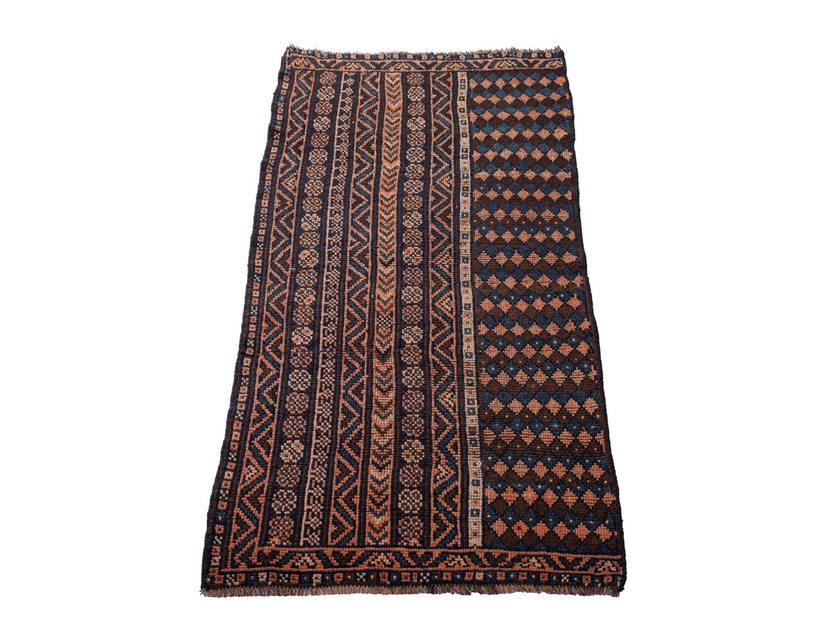 5482, Persian Shiraz Runner Rug