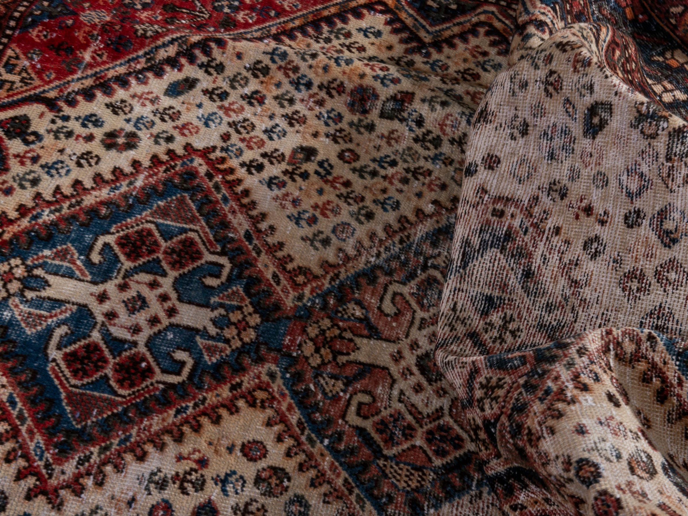 Persian Shiraz area rug in cream and burgundy, view 19 of 22