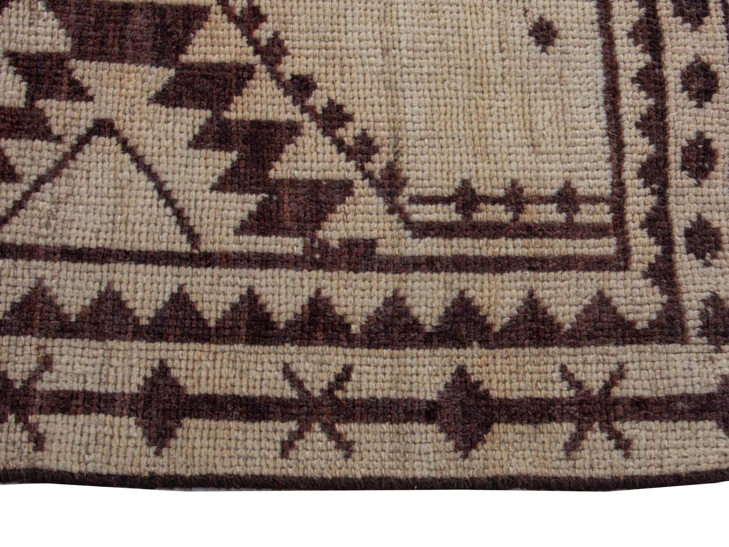 Persian Shiraz area rug in cream and faded red, view 5 of 18