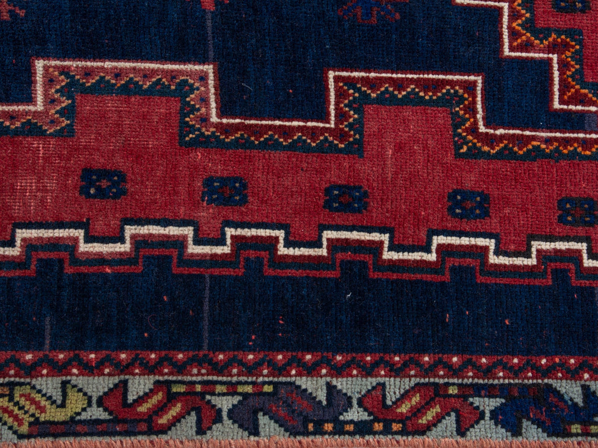 5492, Persian Sirjan Area Rug