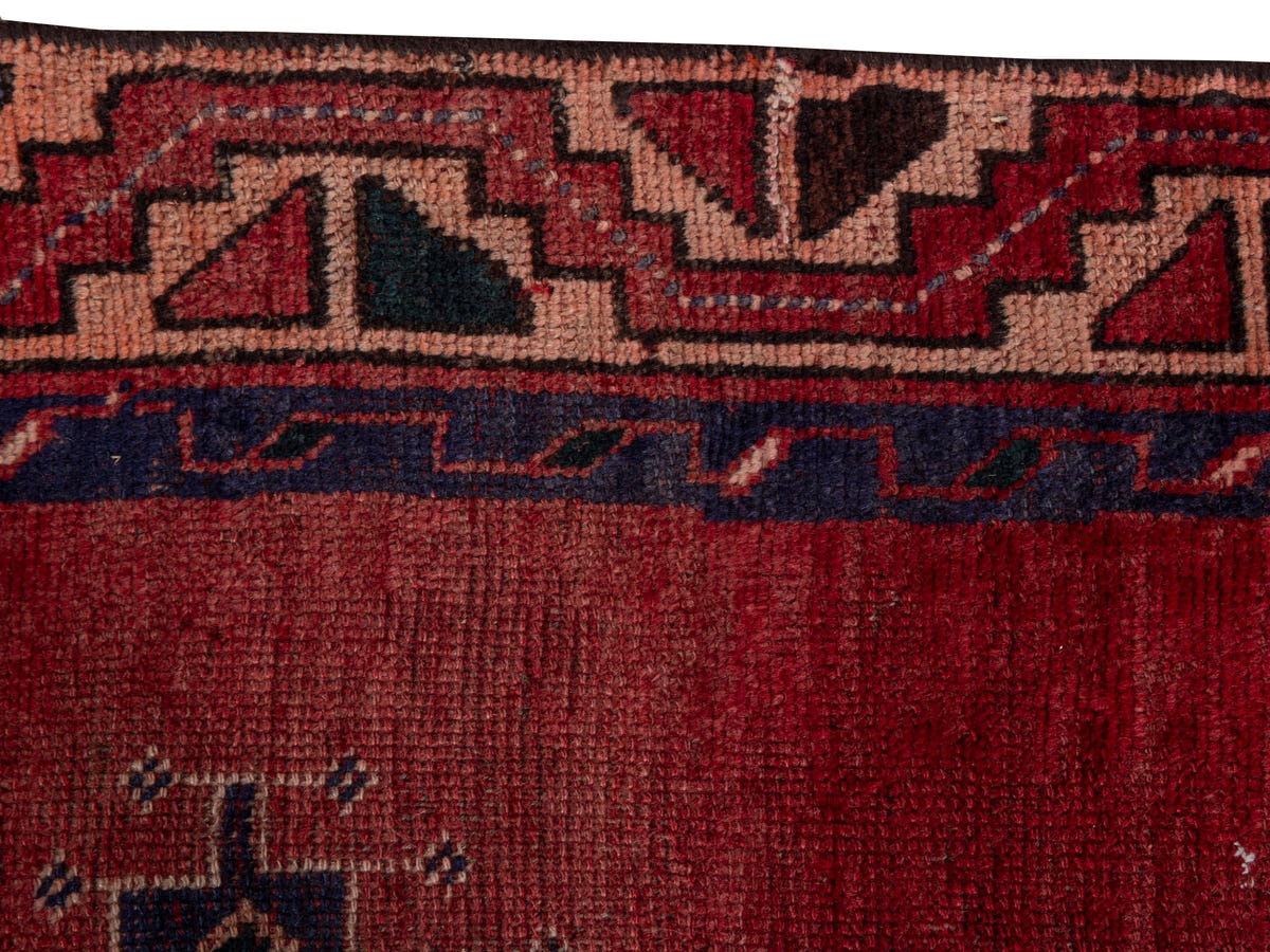 5498, Persian Shiraz Area Rug