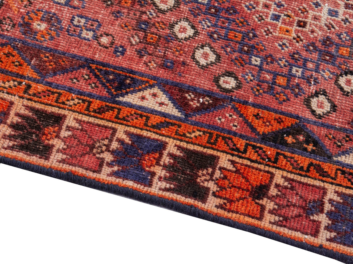 5500, Persian Shiraz Area Rug