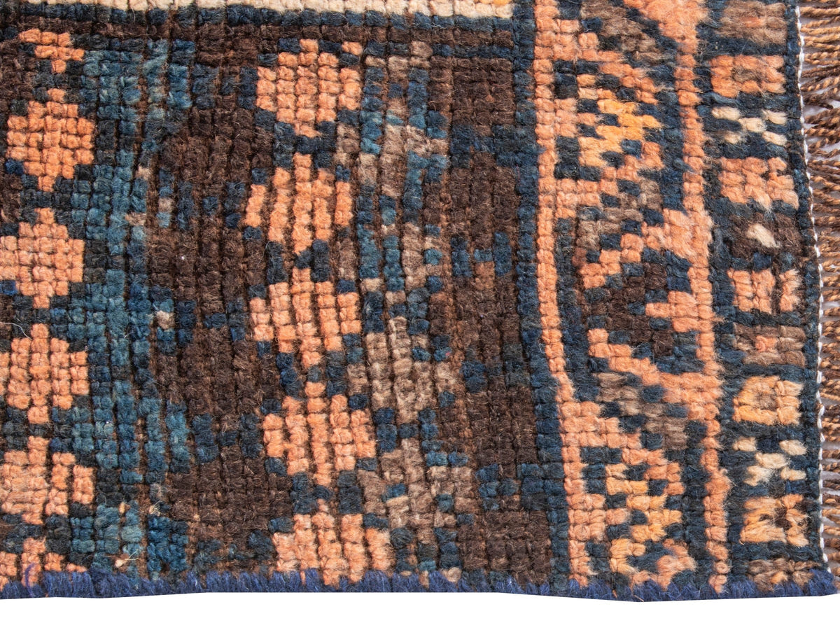 5503, Persian Shiraz Runner Rug