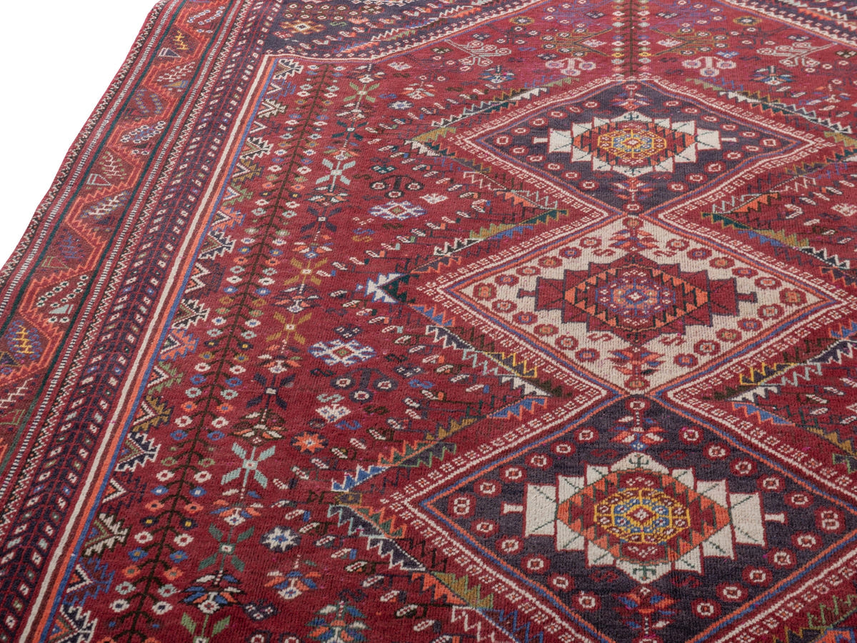 5506, Persian Shiraz Area Rug