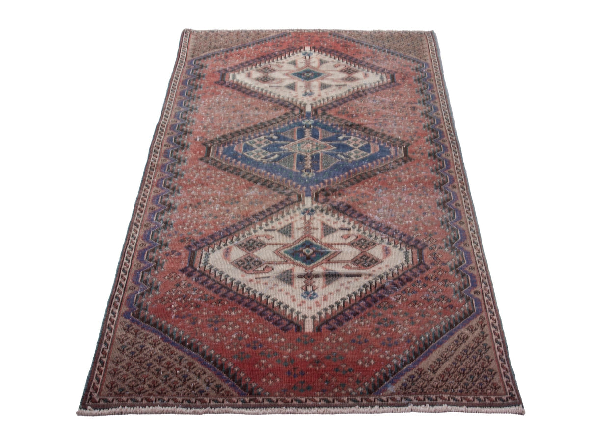 5509, Persian Bakhtiari Area Rug