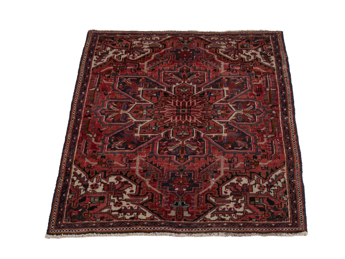 5516, Persian Heriz Area Rug