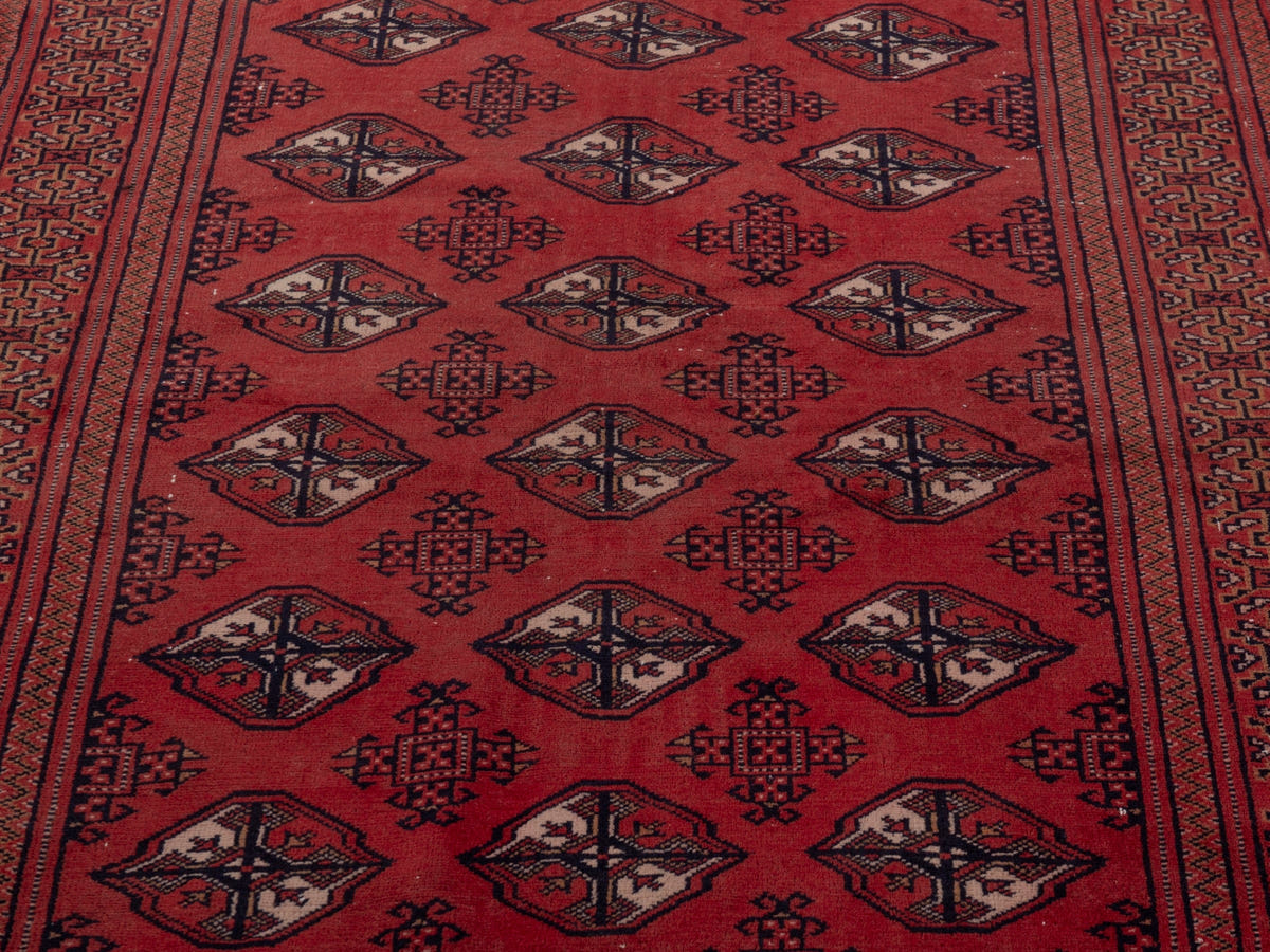 5526, Persian Torkaman Area Rug