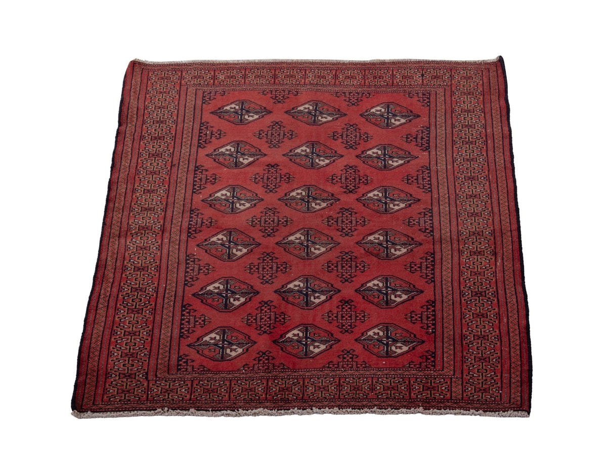 5526, Persian Torkaman Area Rug