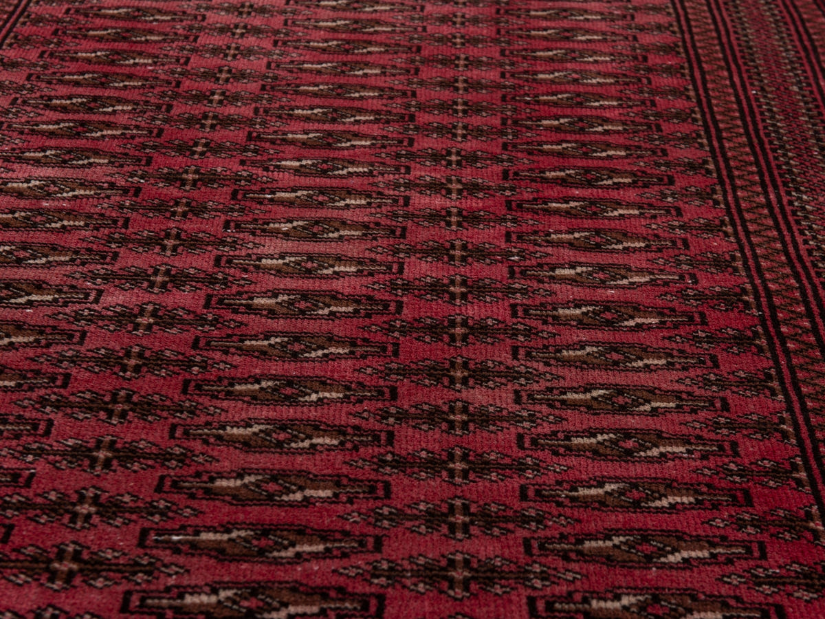 5528, Persian Torkaman Area Rug