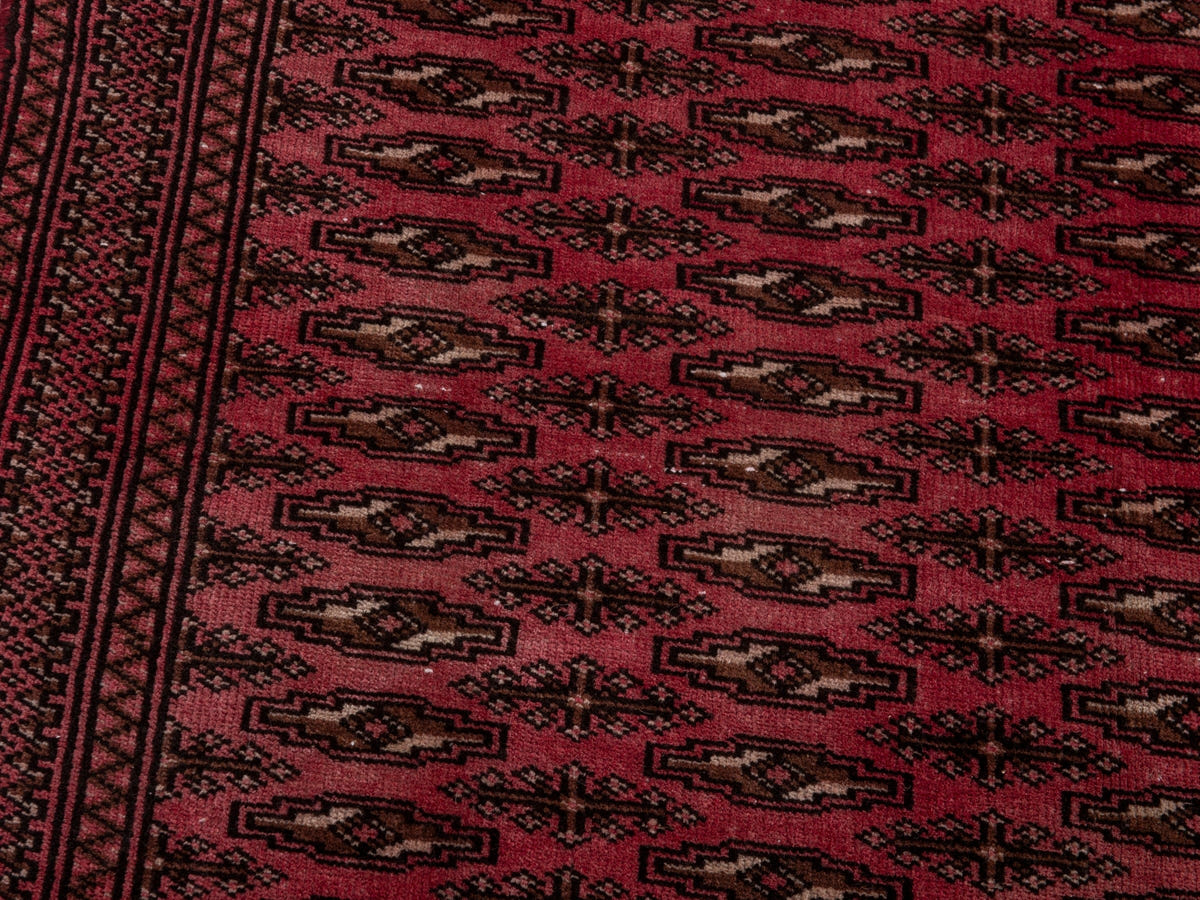 5528, Persian Torkaman Area Rug