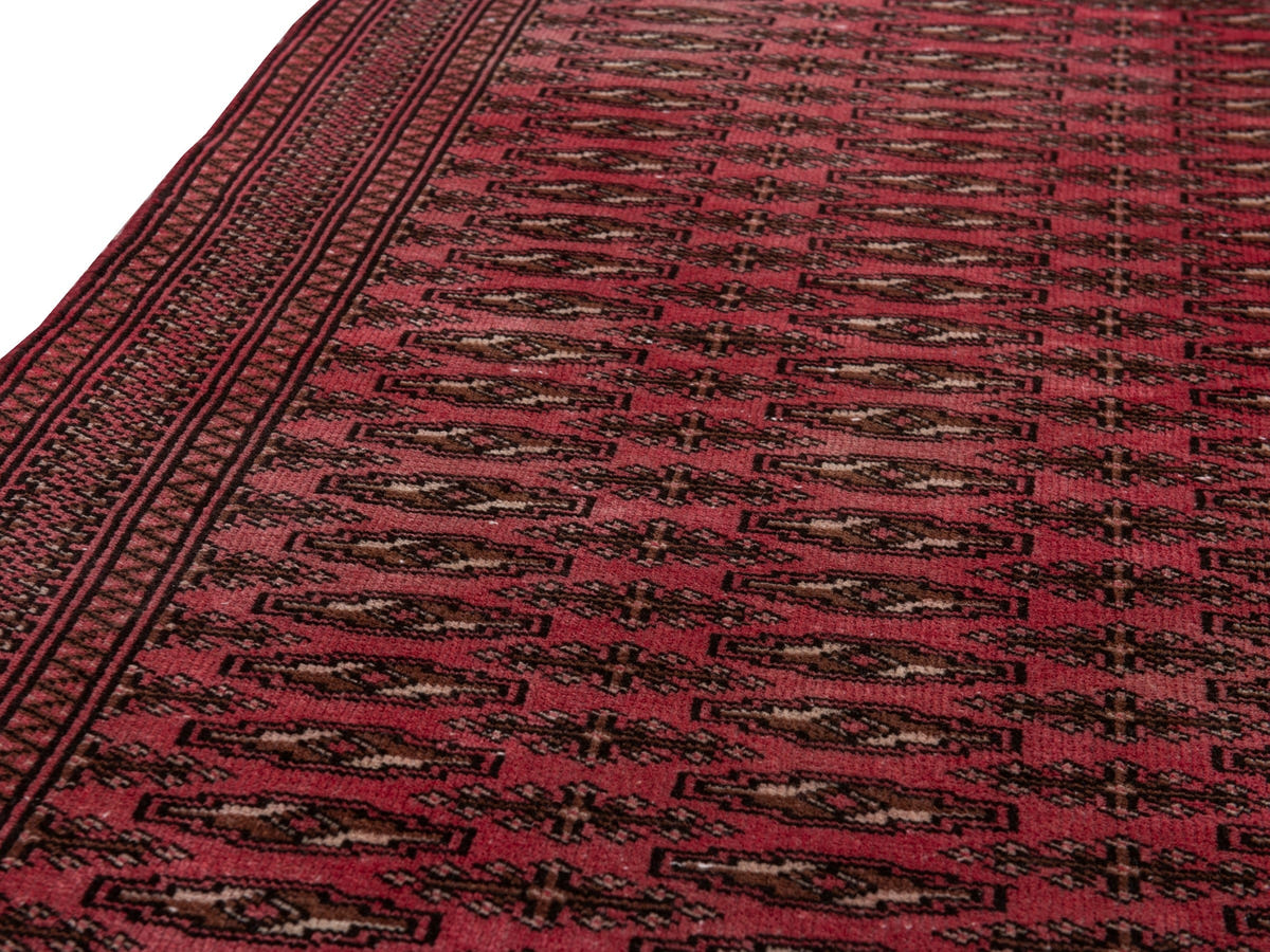 5528, Persian Torkaman Area Rug